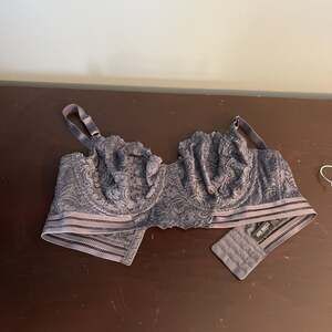 Joan Smalls Floral Lace Unlined Underwire‎ Longline Bra 38DDD